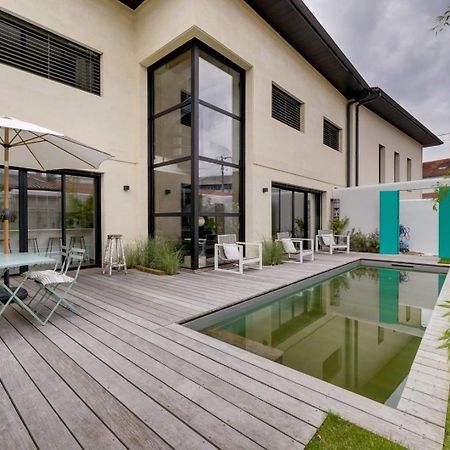 Spacious Bordeaux Family Home With Swimming Pool Eksteriør bilde