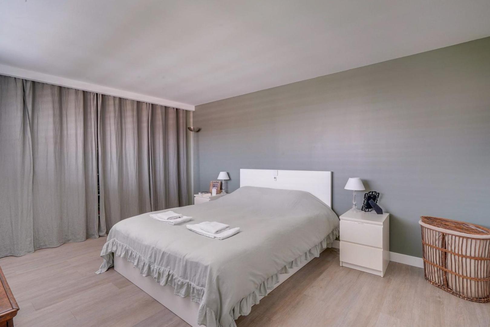 Spacious Bordeaux Family Home With Swimming Pool Eksteriør bilde