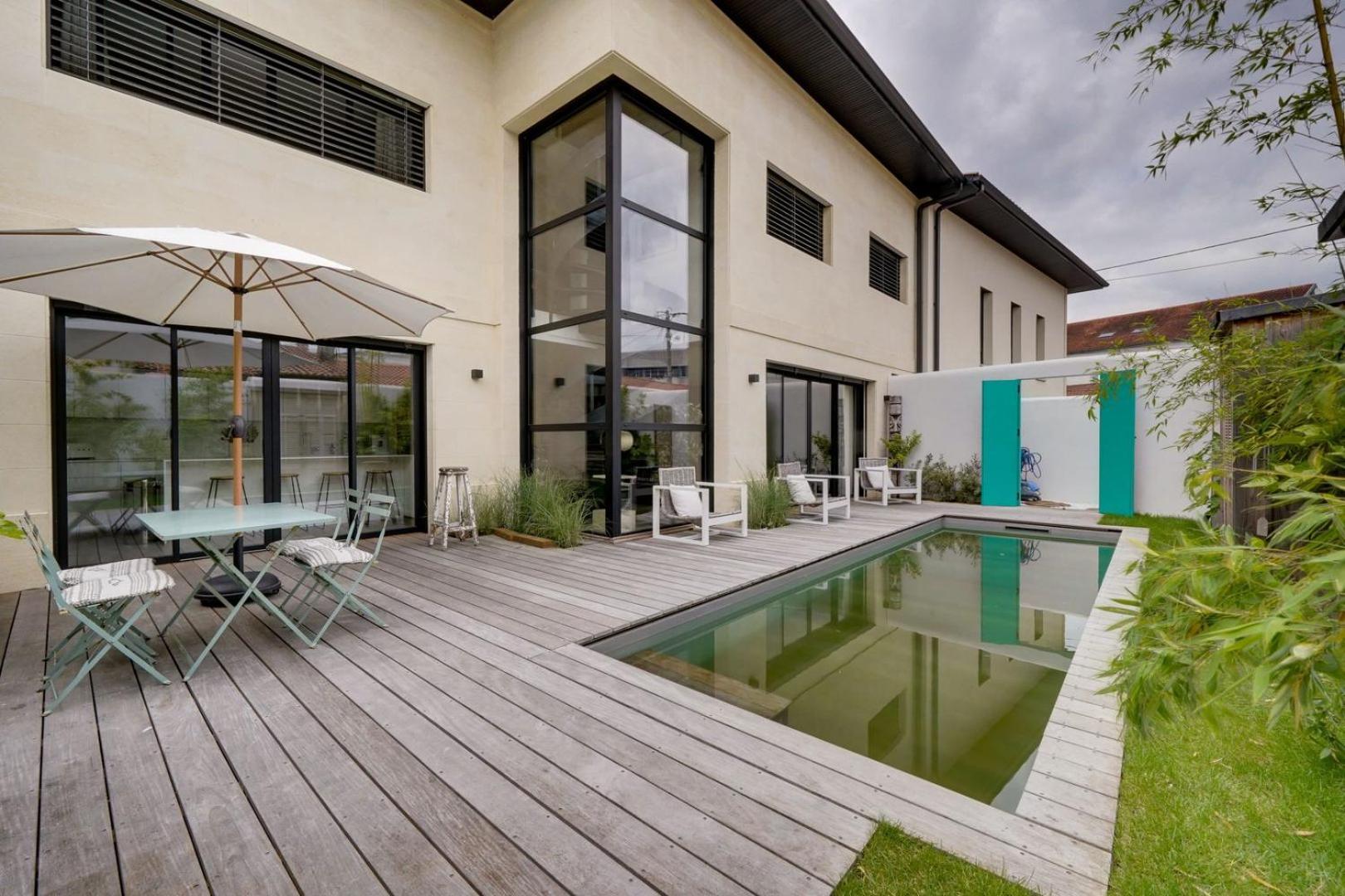 Spacious Bordeaux Family Home With Swimming Pool Eksteriør bilde