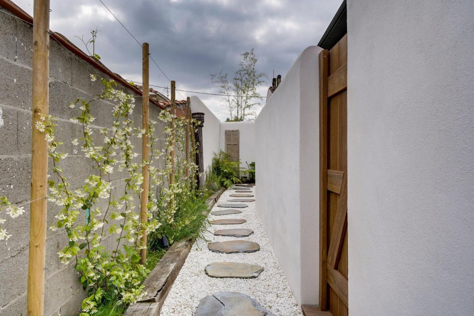 Spacious Bordeaux Family Home With Swimming Pool Eksteriør bilde