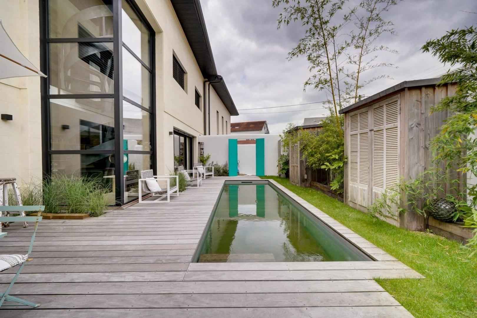 Spacious Bordeaux Family Home With Swimming Pool Eksteriør bilde